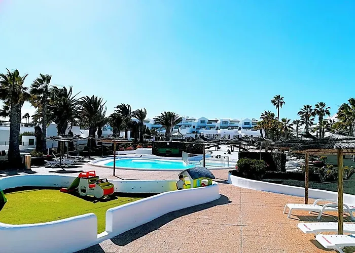 Sun & Sea Coronas Hotel *