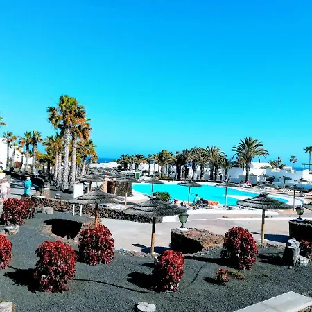 Sun & Sea Coronas Apartment Costa Teguise
